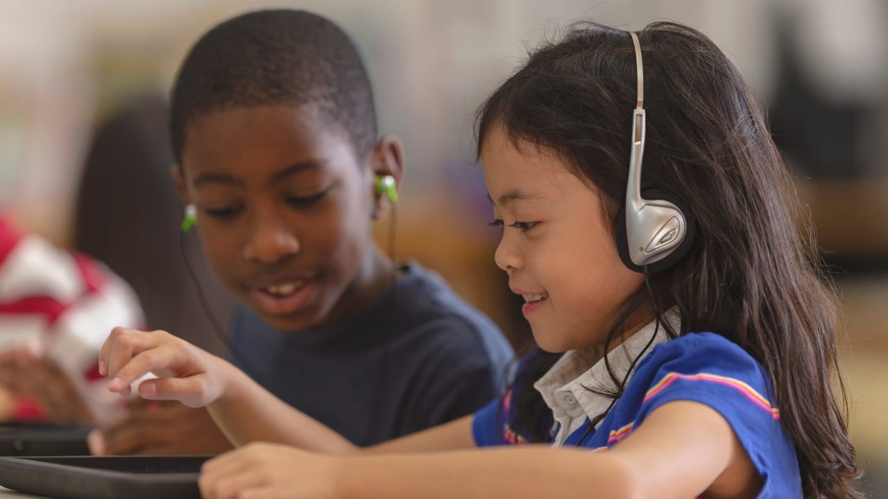 5 Proven Tips to Remotely Manage Classroom Devices with MDM AirDroid Blog