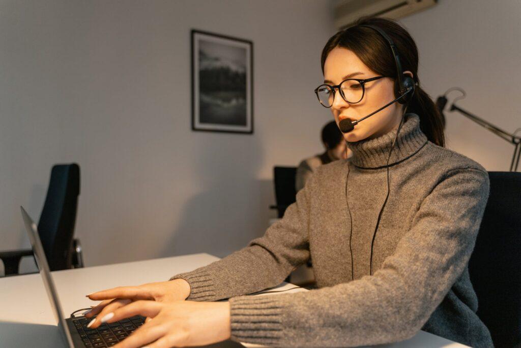 IT teams can provide remote support to near-from-home employees