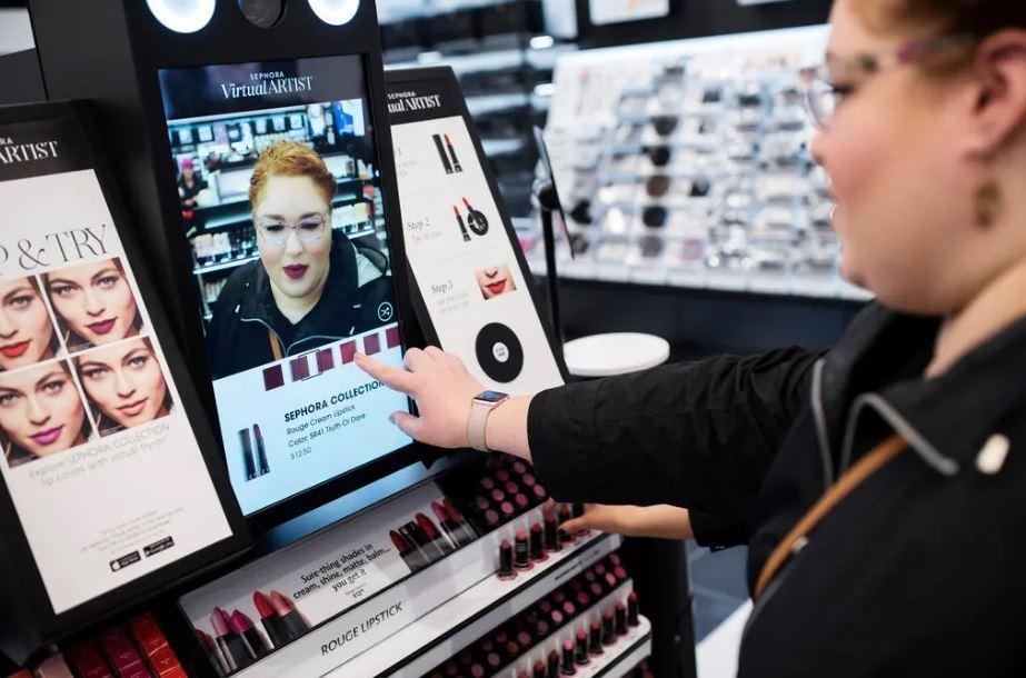Sephora's touchscreen kiosk
